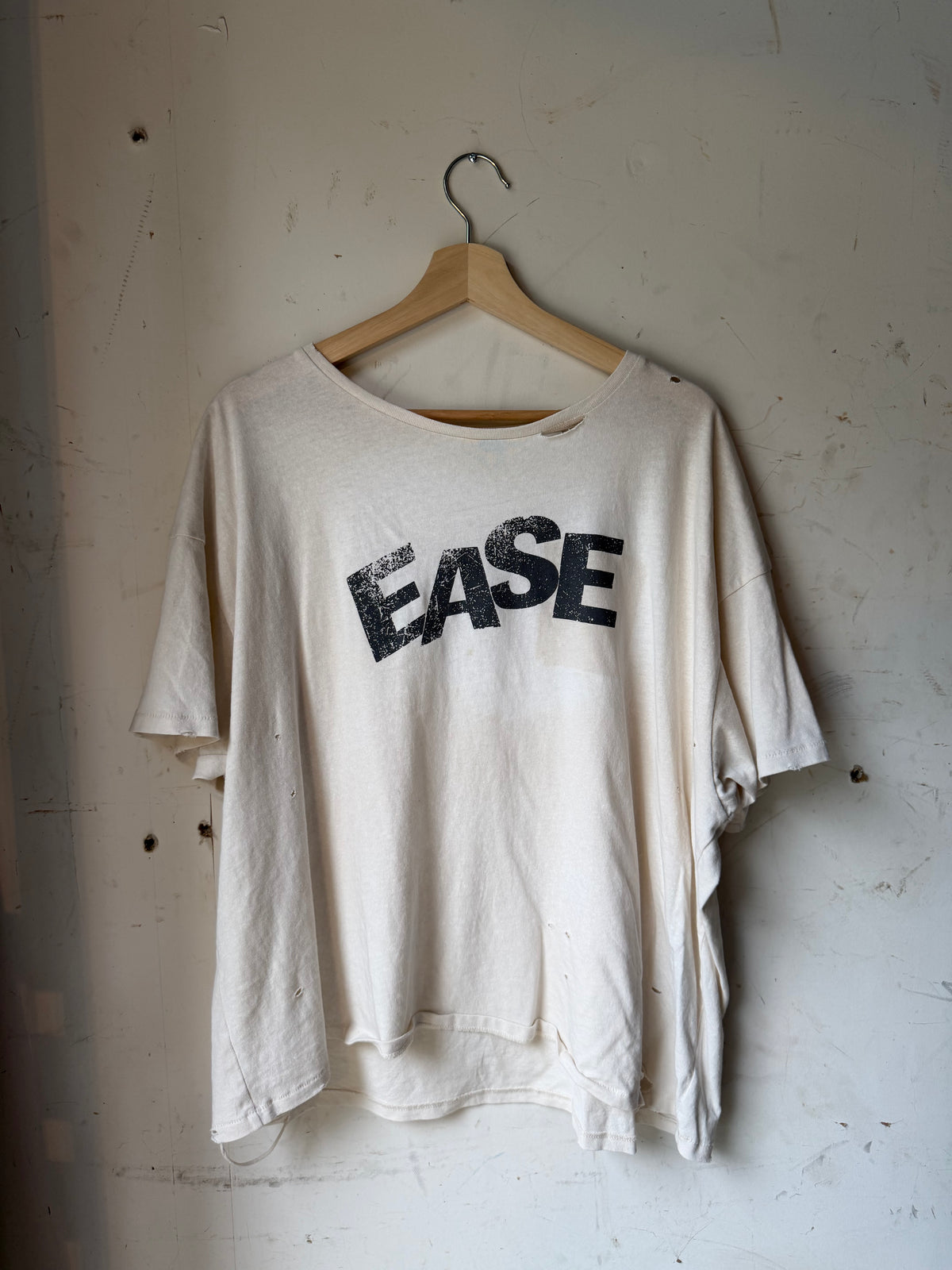 EASE TEE